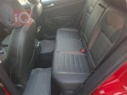 ڤۆڵکسواگن تاوس